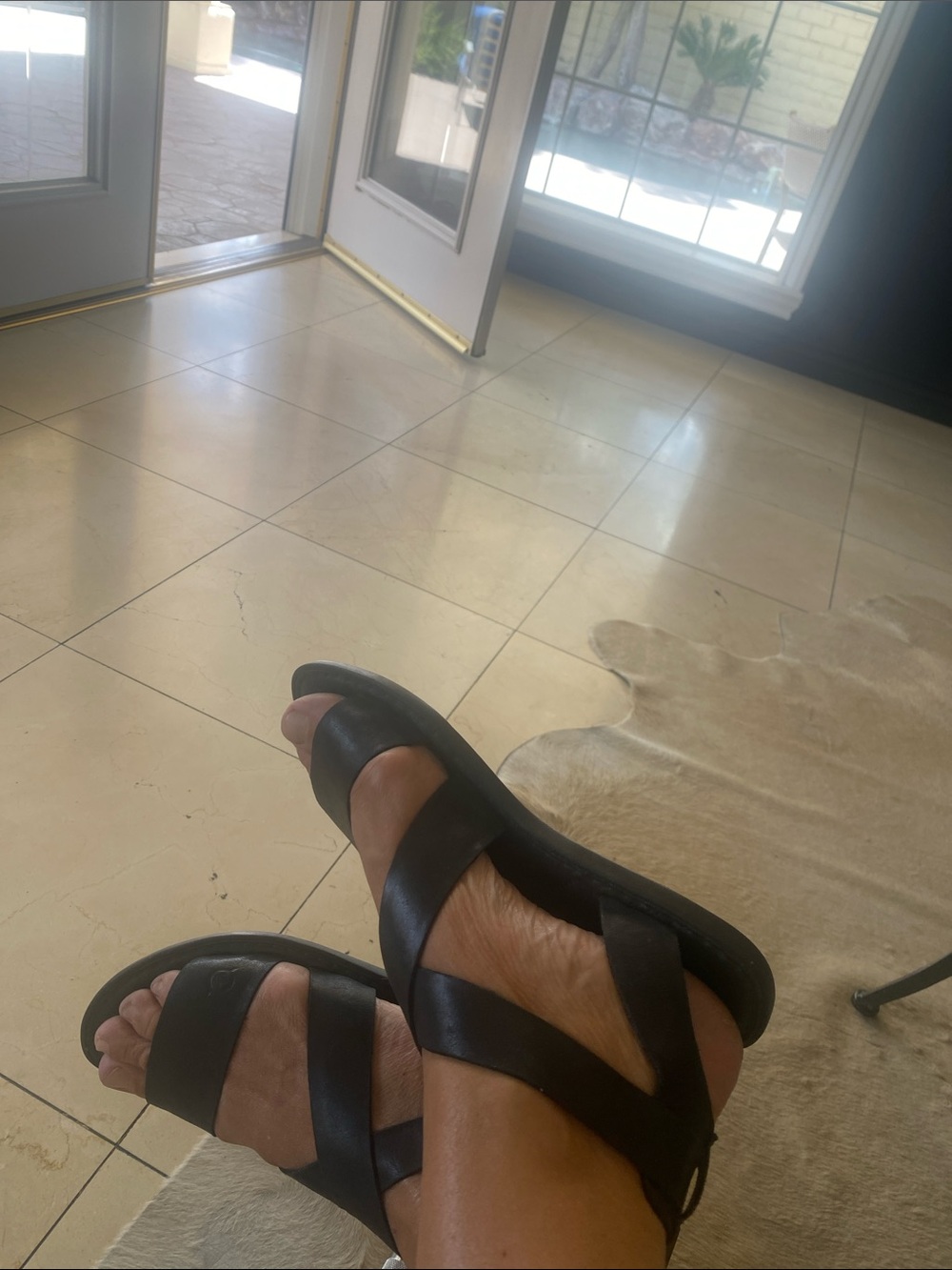 Born ankle strap sandals 8M - Picture 3 of 9
